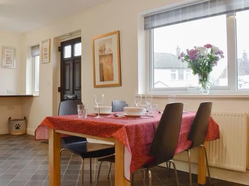 The Garth Whitby Villa Екстериор снимка